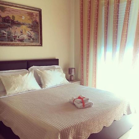 Comfy Apartament Apartment Vlore Luaran gambar
